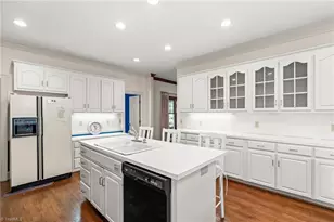 5410 Tory Hill Dr, Greensboro, NC 27410 - Photo 11