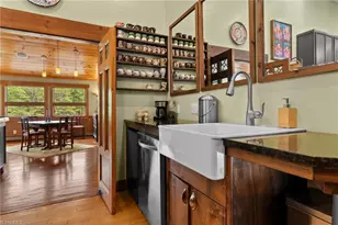 110 Mountain Hearth Dr, Sparta, NC 28675 - Photo 17