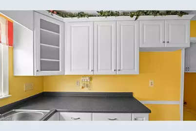 203 Shenandoah Drive, Winston-Salem, NC 27103 - Photo 9