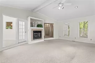 313 Westridge Dr, Burlington, NC 27215 - Photo 9