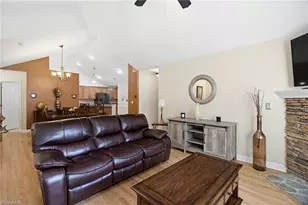 5559 Prosperity View Dr, Charlotte, NC 28269 - Photo 7