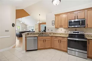 5559 Prosperity View Dr, Charlotte, NC 28269 - Photo 11