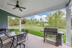 720 Sugarberry Ln, Greensboro, NC 27455 - Photo 21