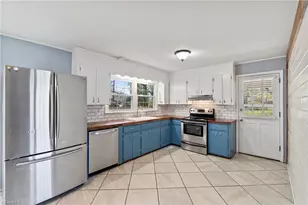 630 Thurmond Rd, Thurmond, NC 28683 - Photo 11