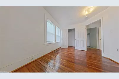 927 E Dayton Avenue, High Point, NC 27262 - Photo 7