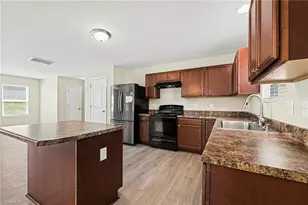 4586 Sun Valley Ln, Kernersville, NC 27284 - Photo 5