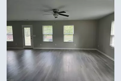 4586 Sun Valley Lane, Kernersville, NC 27284 - Photo 3