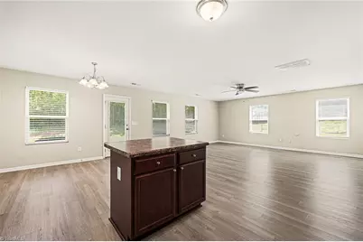 4586 Sun Valley Lane, Kernersville, NC 27284 - Photo 5