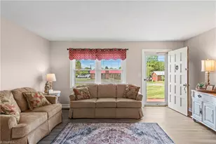 200 Beckford Dr, Lexington, NC 27295 - Photo 5