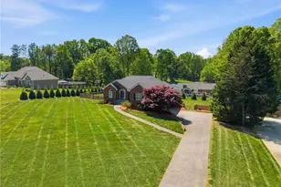 4505 Eden Terrace Dr, Kernersville, NC 27284 - Photo 43