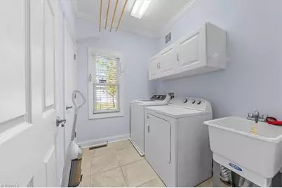 135 Harbor Drive W, Lexington, NC 27292 - Photo 31