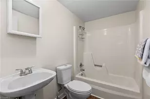 108 Spillsbury Ct, Clemmons, NC 27012 - Photo 23