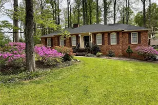 108 Spillsbury Ct, Clemmons, NC 27012 - Photo 3