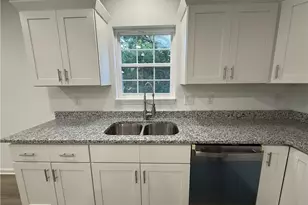 219 Tower Rd, Thomasville, NC 27360 - Photo 9
