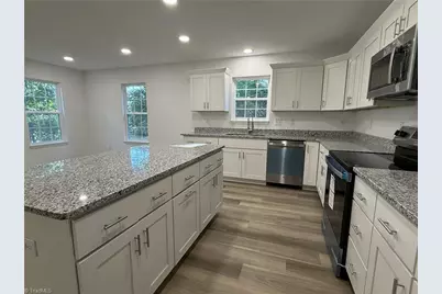 219 Tower Road, Thomasville, NC 27360 - Photo 13