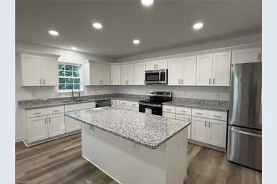 219 Tower Road, Thomasville, NC 27360 - Photo 17