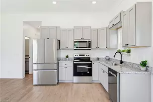 413 Bradley St, Burlington, NC 27215 - Photo 15