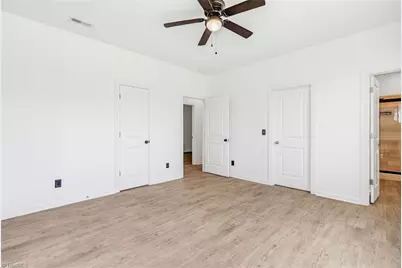 413 Bradley Street, Burlington, NC 27215 - Photo 17