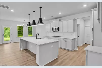 413 Yarrow Drive, Lexington, NC 27295 - Photo 3