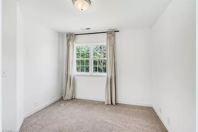 100 Kirkleigh Court, King, NC 27021 - Photo 17