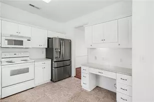 100 Kirkleigh Ct, King, NC 27021 - Photo 11