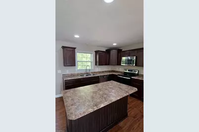 501 Washington Street, Graham, NC 27253 - Photo 7