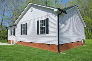 501 Washington St, Graham, NC 27253 - Photo 37