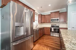 3703 Wheat St, High Point, NC 27255 - Photo 17