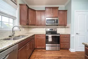 3703 Wheat St, High Point, NC 27255 - Photo 15