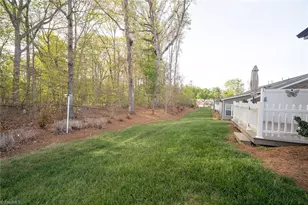 3703 Wheat St, High Point, NC 27255 - Photo 35