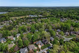 2436 N Beech Ln, Greensboro, NC 27455 - Photo 43