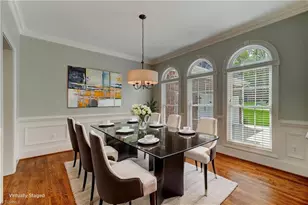 2436 N Beech Ln, Greensboro, NC 27455 - Photo 5