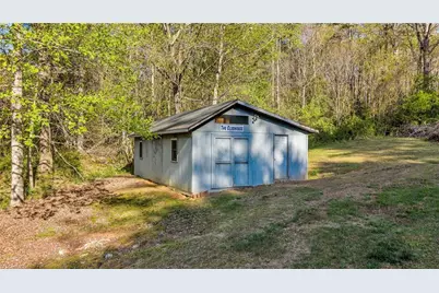5215 Statesville Road, North Wilkesboro, NC 28659 - Photo 13