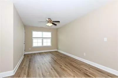 7 Cloverfield Court, Greensboro, NC 27406 - Photo 21