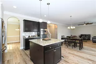 7 Cloverfield Ct, Greensboro, NC 27406 - Photo 13