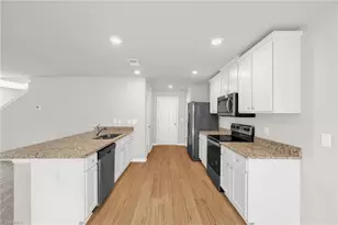 2241 Balmore Ave, Greensboro, NC 27405 - Photo 13