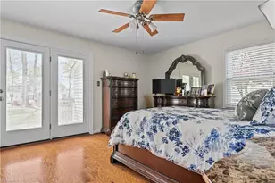 2109 Kello Dr, Greensboro, NC 27455 - Photo 17