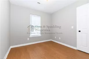 2509 Pinnix St, Greensboro, NC 27405 - Photo 11