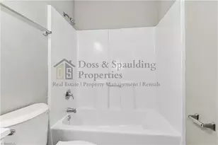 2509 Pinnix St, Greensboro, NC 27405 - Photo 13