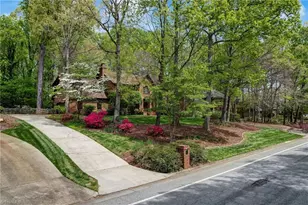 612 Willoughby Blvd, Greensboro, NC 27408 - Photo 41