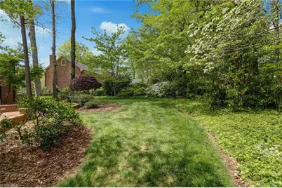 612 Willoughby Boulevard, Greensboro, NC 27408 - Photo 43