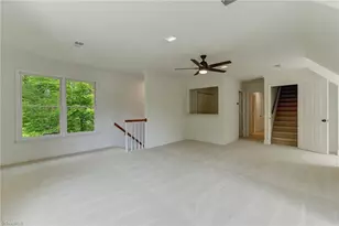 612 Willoughby Blvd, Greensboro, NC 27408 - Photo 29