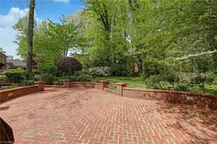 612 Willoughby Blvd, Greensboro, NC 27408 - Photo 37