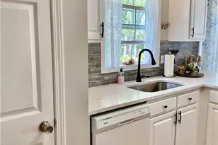 354 Shingle Gap Rd, Purlear, NC 28665 - Photo 11