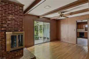 2514 Gracewood Dr, Greensboro, NC 27408 - Photo 7