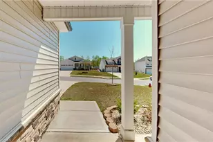 3719 Boxwood Ct, Thomasville, NC 27360 - Photo 3