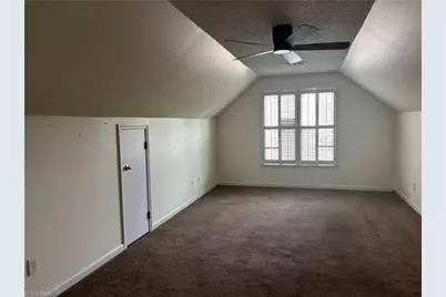 3219 Overlook Court, Burlington, NC 27215 - Photo 7