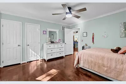 312 Willoughby Boulevard, Greensboro, NC 27408 - Photo 23