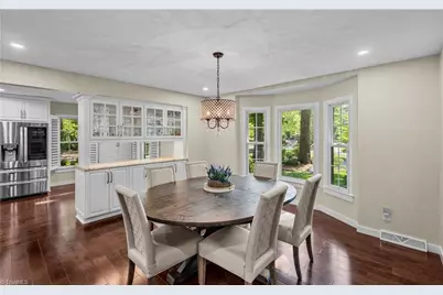 312 Willoughby Boulevard, Greensboro, NC 27408 - Photo 5