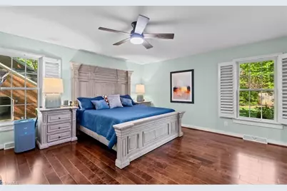 312 Willoughby Boulevard, Greensboro, NC 27408 - Photo 19